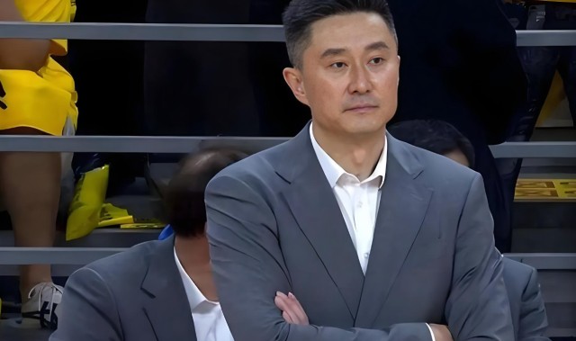 世界杯客户端更新说明-输给上海10分！广东队还暴露3大隐患，杜锋夺取第12冠很难