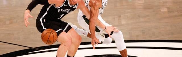 世界杯直播官网app下载入口-从手可摘星辰到血泊里打滚 逆境才更凸显英雄本色